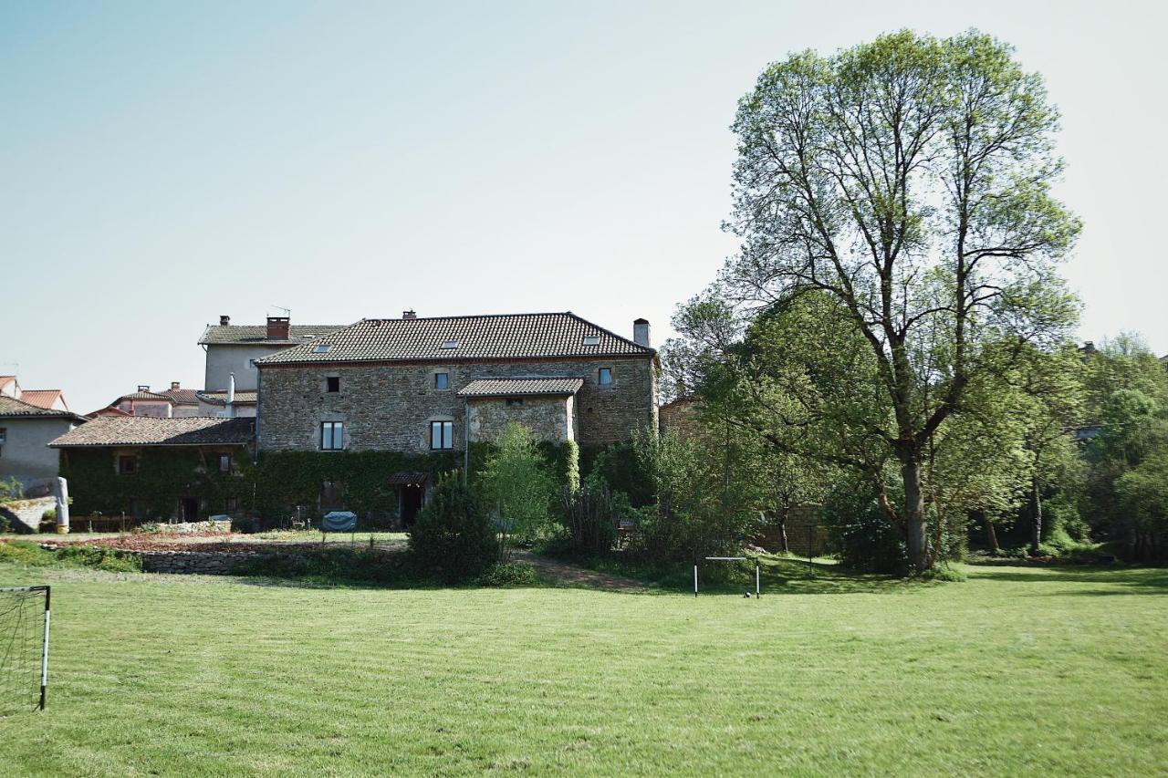 הוילה Saint-Dier-dʼAuvergne L'Ancien Relais De Poste*** מראה חיצוני תמונה